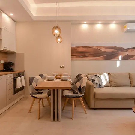 Elegant 1bd On Ekzarh Yosif, By Flat Mаnager