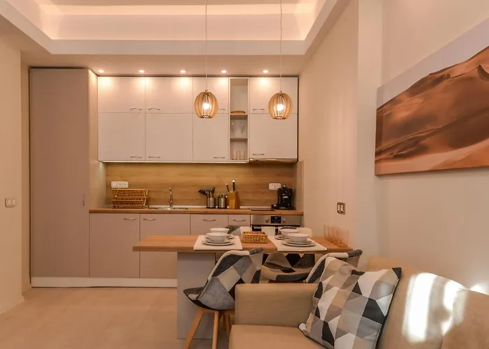 Elegant 1bd On Ekzarh Yosif, By Flat Mаnager