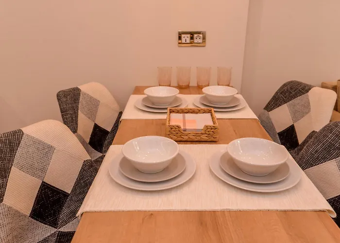 Elegant 1bd On Ekzarh Yosif, By Flat Mаnager *